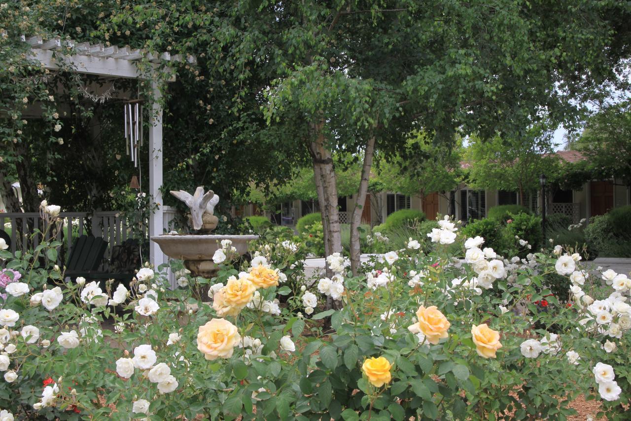 Meadowlark Inn Солванг Екстер'єр фото